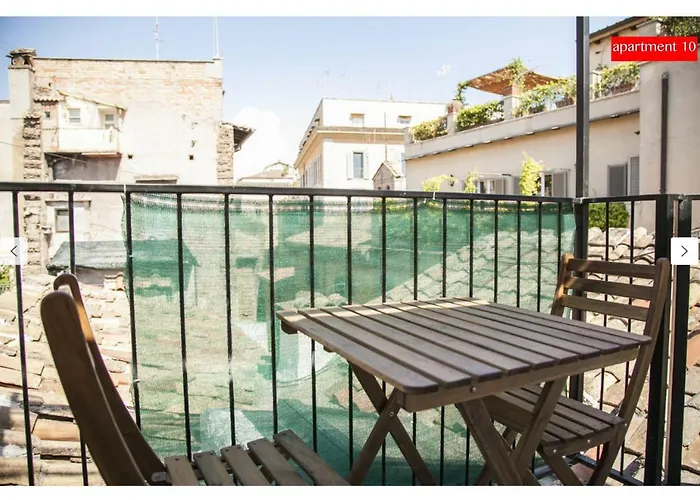 M9 Pantheon Attic 10 * Roma