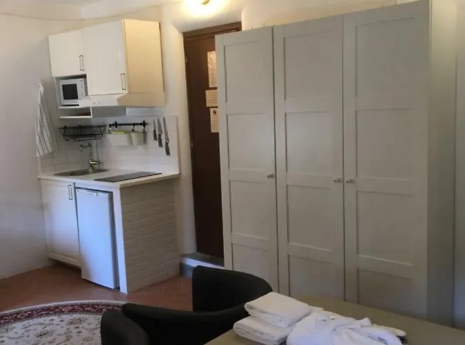 アパート M9 Pantheon Attic 10